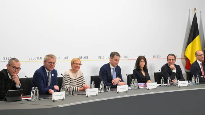 
RECONSTRUCTIE. Zo werden de sancties voor werkonwillige werklozen in het laatste halfuur nog uit de begrotingsakkoord geschrapt