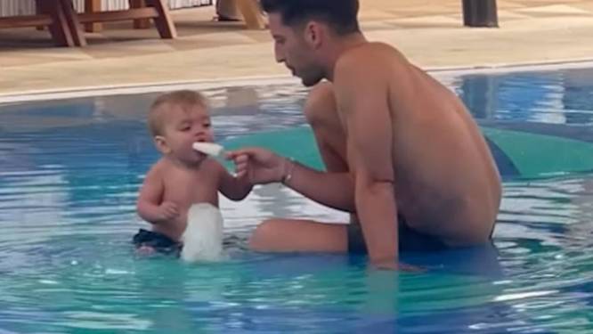 Zo vader, zo zoon: qualitytime voor Dries Mertens en zoontje Ciro in Dubai