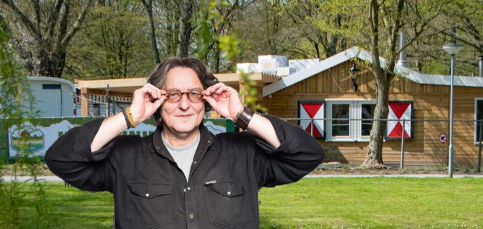 Kees Thies over dat de bibliotheek voor iedereen toegankelijk moet kunnen zijn.