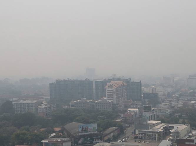 Noorden van Thailand getroffen door hevige smog, regering roept hulp in voor aanpak luchtvervuiling