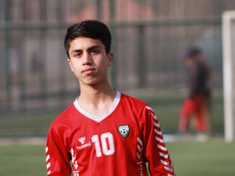 Afghaans voetbaltalent overleden in wielkist Amerikaans transportvliegtuig