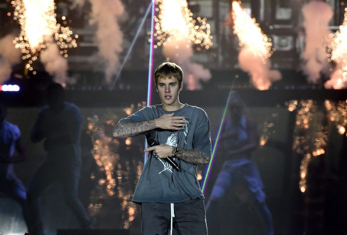 Justin Bieber heeft het vorig jaar niet makkelijk gehad. De zanger vertelde destijds al dat hij kampte met een depressie. Nu blijkt echter dat de 25-jarige Canadees de ziekte van Lyme had. Volgens TMZ is dat te zien in de documentaireserie op YouTube die vanaf 27 januari te zien is.