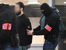 Salah Abdeslam “s’en est pris à un agent” lors d’une fouille