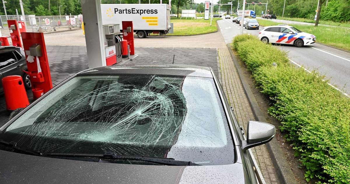 Fietser gewond bij botsing op kruispunt in Tilburg.