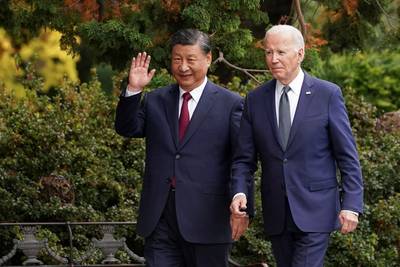 Joe Biden et Xi Jinping se sont entretenu par téléphone pour “gérer les tensions”