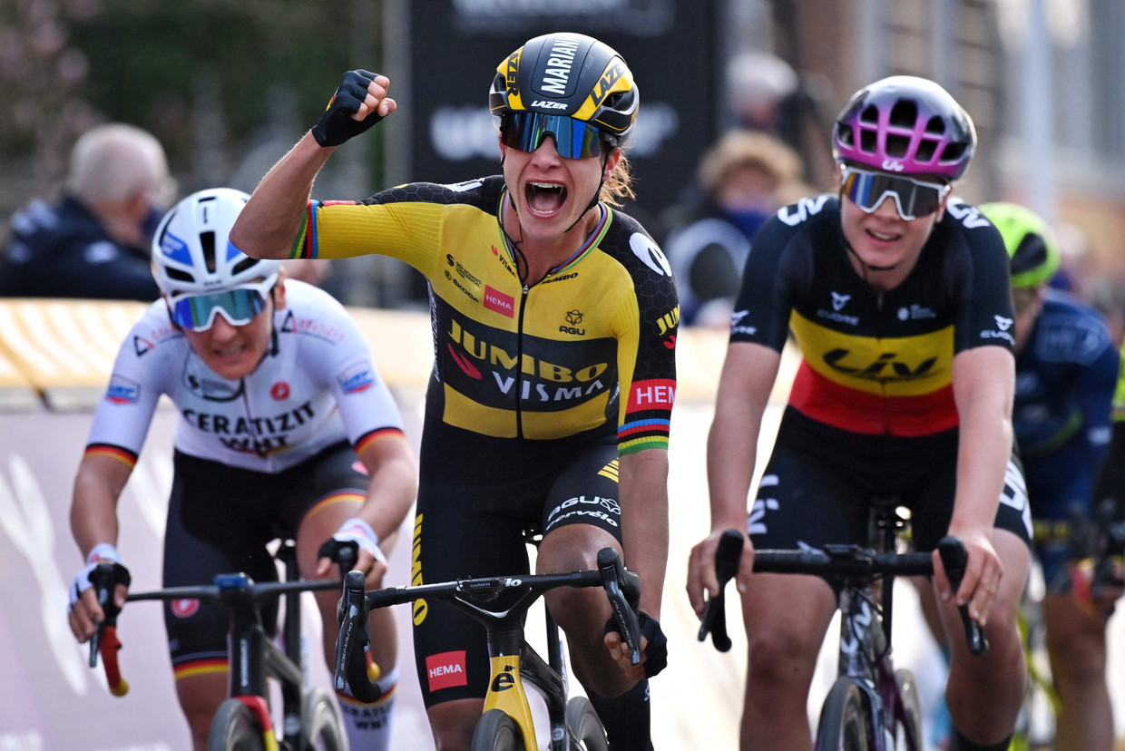 Marianne Vos wint haar eerste Gent-Wevelgem. Beeld AFP