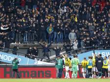 Experts waarschuwen: Supporters aanmoedigen om te hossen is onverstandig en gevaarlijk