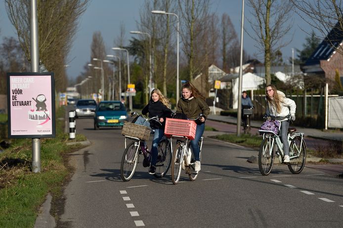 Foto Pim Mul 06022018 Zevenhuizen. Gevaarlijke oversteek voor fietsers op de Noordelijke Dwarsweg.