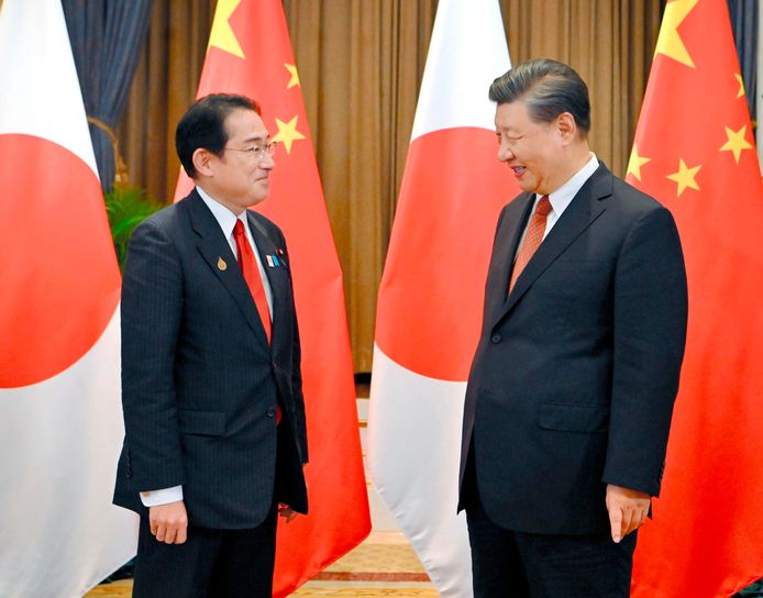 Japanse premier Fumio Kishida en Chinese president Xi Jinping.