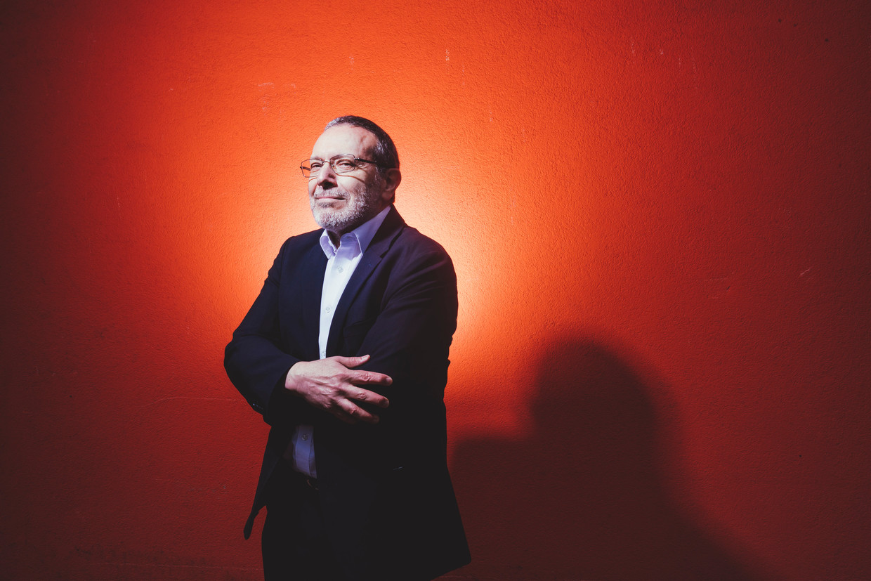 Zwi Berneman: ‘Ik denk wel te mogen zeggen dat wij als pioniers op gebied van mRNA kunnen worden beschouwd.’ Beeld © Stefaan Temmerman