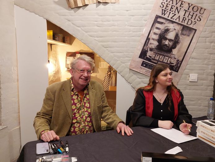 Mark Williams op bezoek in The Wizarding Store.