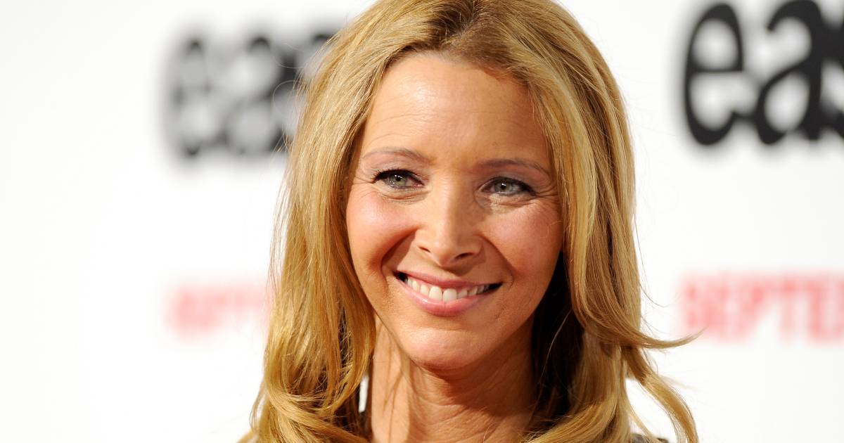 Nom De Famille De Phoebe Dans Friends Lisa Kudrow promet que les retrouvailles de “Friends” seront “très