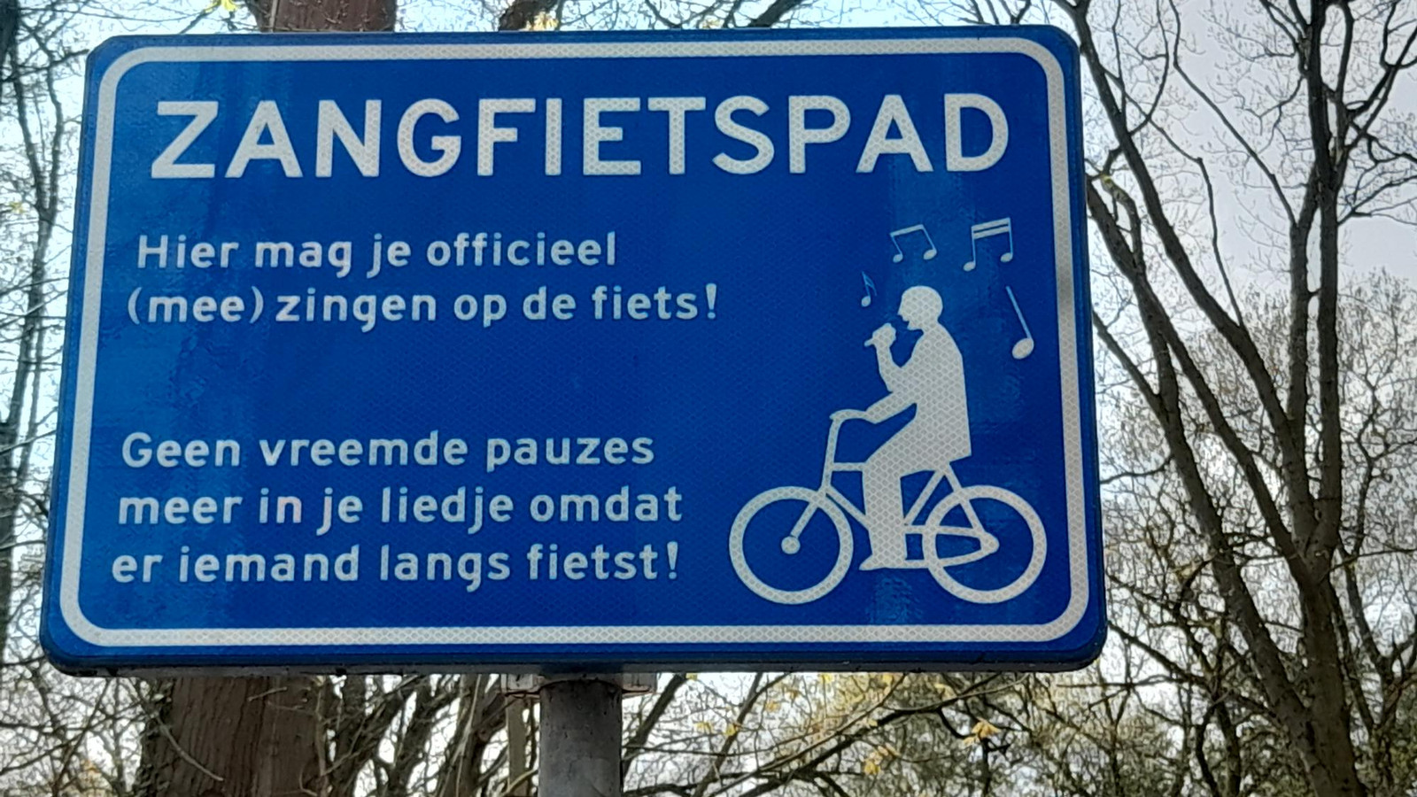 Fietsverhalen. Mooie boeken over prachtige fietsreizen