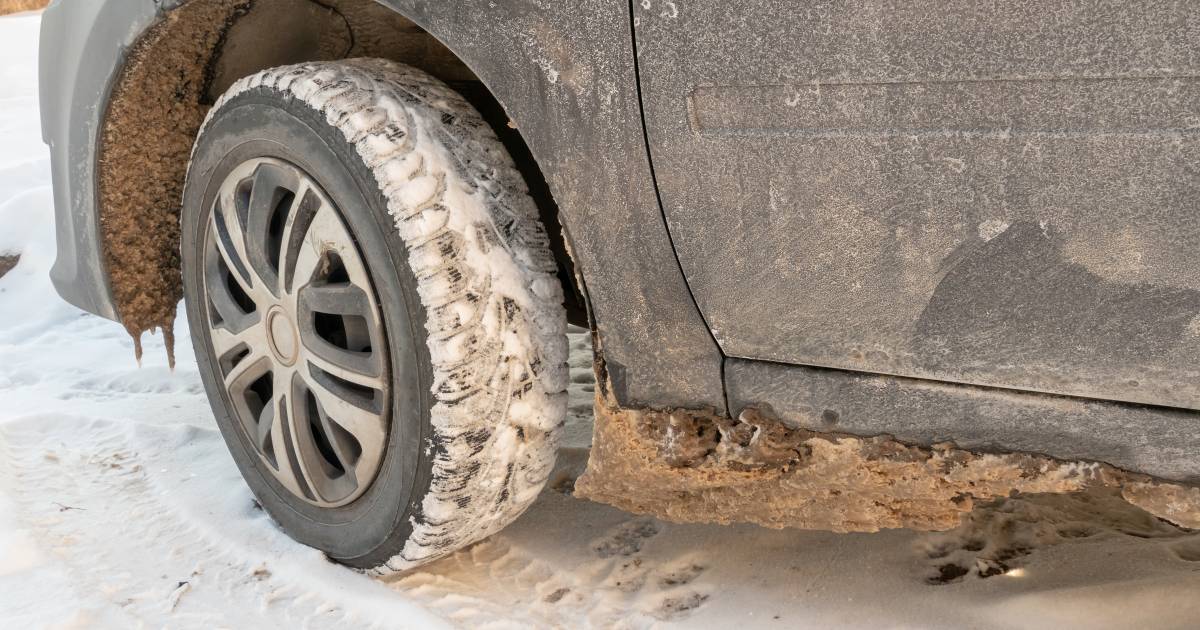 The Importance of Car Wash After Winter: How Road Salt Can Damage Your Vehicle