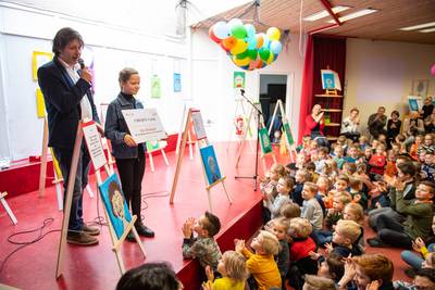 Bornerbroekse Liv (11) schildert allermooiste schilderij in wedstrijd Ouderenfonds
