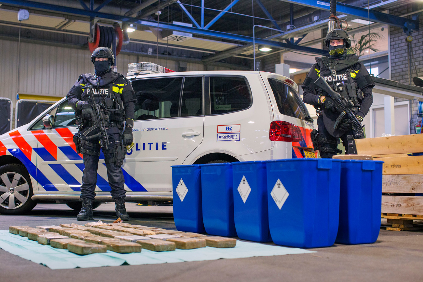 Hoe criminelen ongezien hun gang kunnen gaan op een doodgewoon bedrijventerrein langs de A4