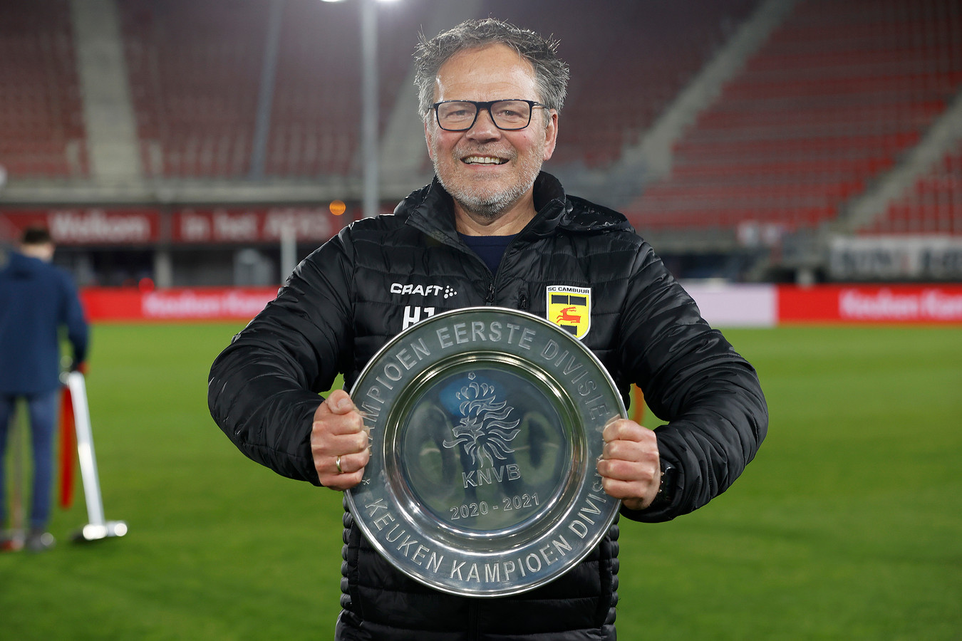 Henk de Jong moet per direct stoppen als trainer bij Cambuur: ‘Einde ...
