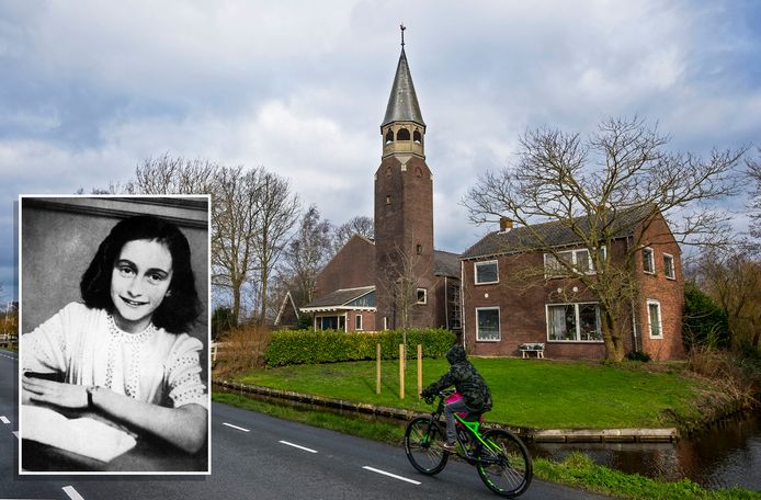 De gereformeerde kerk zou plaats moeten maken voor nieuwbouwwoningen maar blijft nu behouden door toedoen van omwonenden.