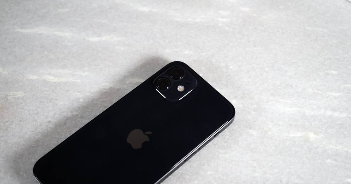 L'iPhone 12 retiré temporairement du marché français en raison d