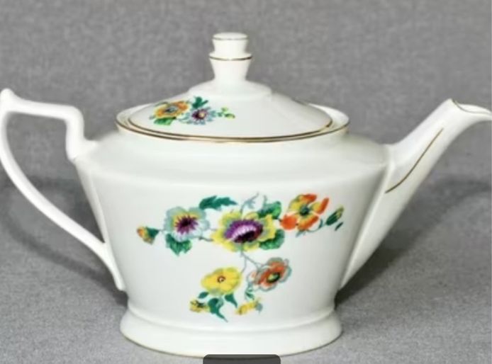 Gezocht: deze theepot.