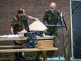 Arsenaal met 4 bazooka’s en 44 andere vuurwapens ontdekt in schuurtje: ‘Bizar, hier wonen ook kinderen’ 