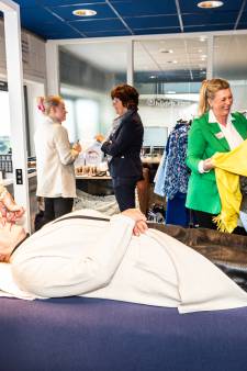 Secretaresses in het zonnetje: niemand is zo sociaal op kantoor als deze duizendpoot