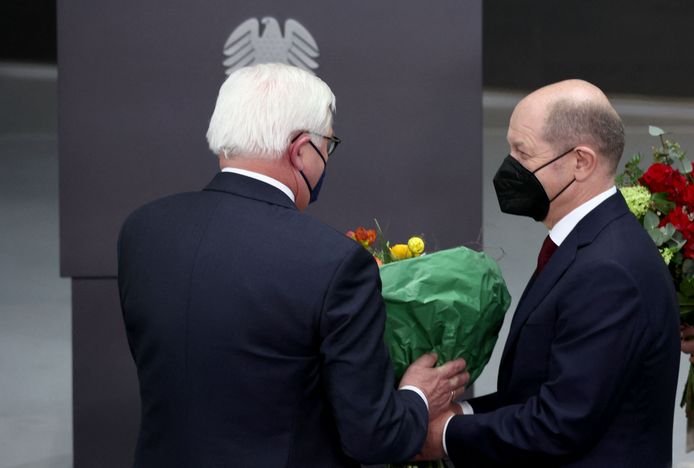 Le président allemand Frank-Walter Steinmeier et Olaf Scholz, le chancelier allemand