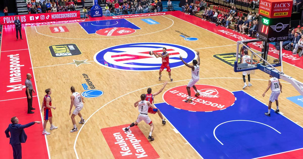Eerste ervaring Heroes-coach Braal met Maaspoorthal: ‘Ze zaten achter ...