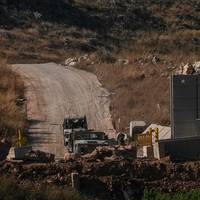Amerikaanse Apache-gevechtshelikopter neergestort bij Straat van Hormuz • Veertien doden bij Israëlische aanvallen op Libanon