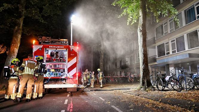 Flat zonder stroom door brand in elektriciteitskast in Tilburg, 15 woningen ontruimd