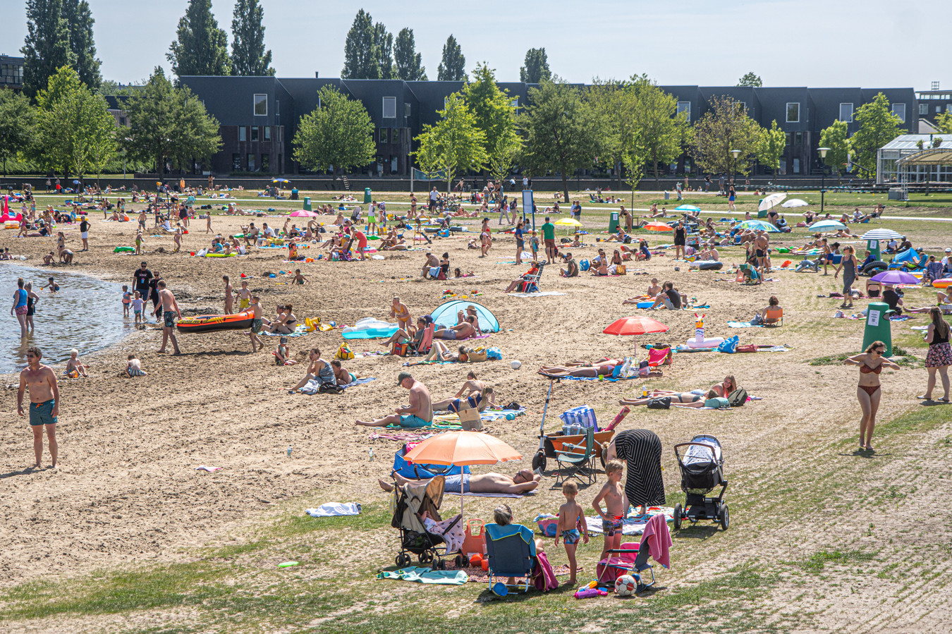 Toiletten Bij Dagrecreatie In Regio Ijsselland Gaan Weer Open Geen Extra Boa S Op Mooie Tweede Pinksterdag Foto Destentor Nl