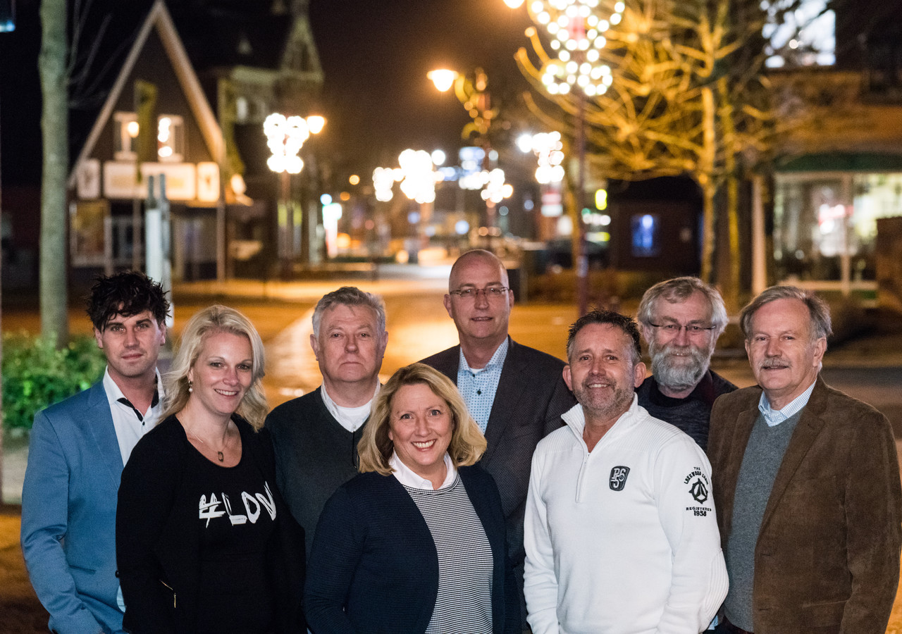 Leon Schipper, Marije Woudstra, Han Janszen, José Bosch, Jan Veerenhuis, Harry Wuite, Hidde Visser en Constant Buursen vormden in 2017 een nieuw bestuur. Zodra Wuite de komst van de Schipsloot heeft afgewikkeld, is iedereen vertrokken.