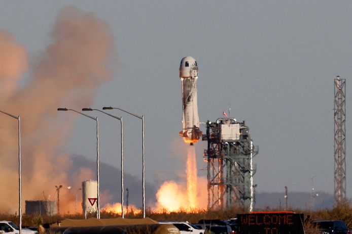 De lancering van de raket.