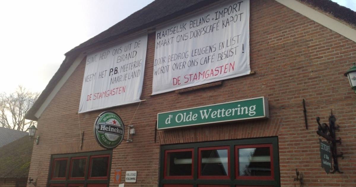 Stamgasten van café Lierderholthuis in actie
