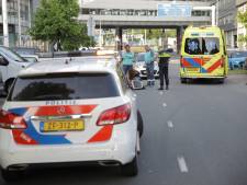 Meisje aangereden door auto op Haagse Zonweg