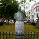 In Den Haag is het net of je Louis Couperus elk moment kunt tegenkomen