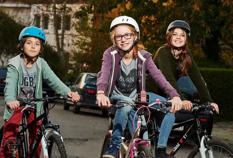 Schande microscopisch Veroveraar Ouder die zijn kind jonger dan 10 jaar alleen laat fietsen, neemt groot  risico"