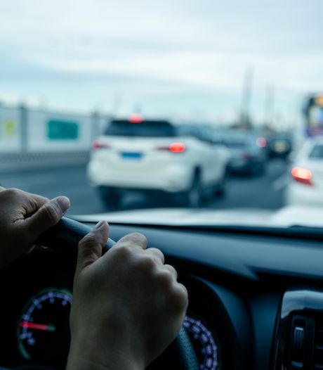 A27 weer vrij na ongeval bij Werkendam, vertraging neemt af
