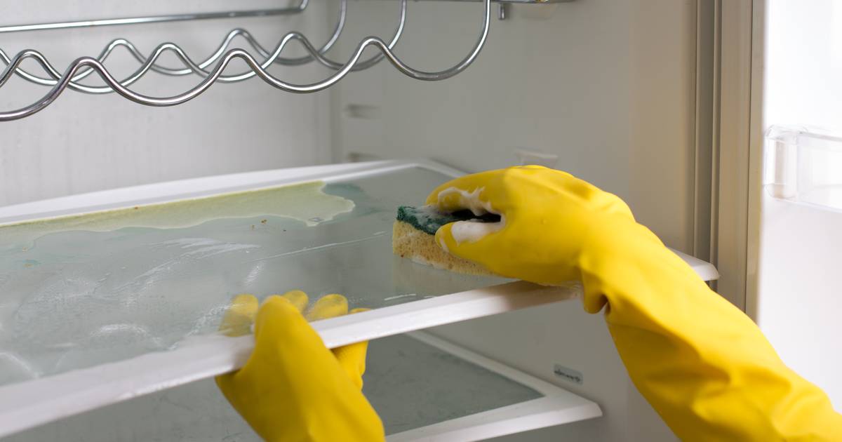 Как часто вы вытираете пыль?  А как насчет дезинфекции?  Как часто вы чистите свой холодильник?  Это идеальный график уборки  Мой гид