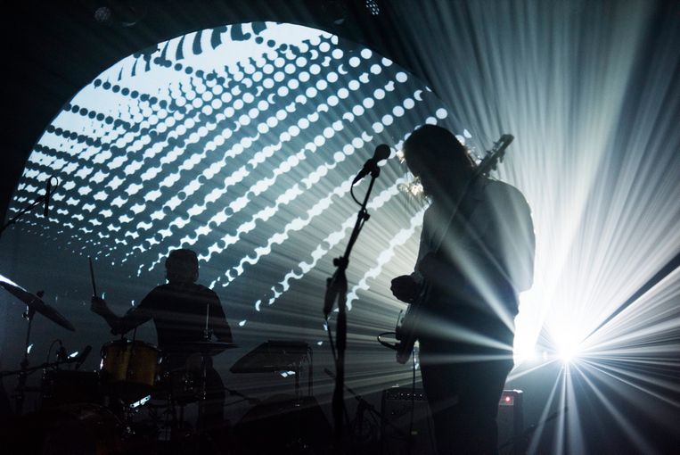 Moon Duo op Sonic City festival: een raketlancering in slow motion.
 Beeld Alex Vanhee