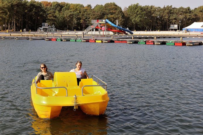 Waterfietsen op het Zilvermeer.