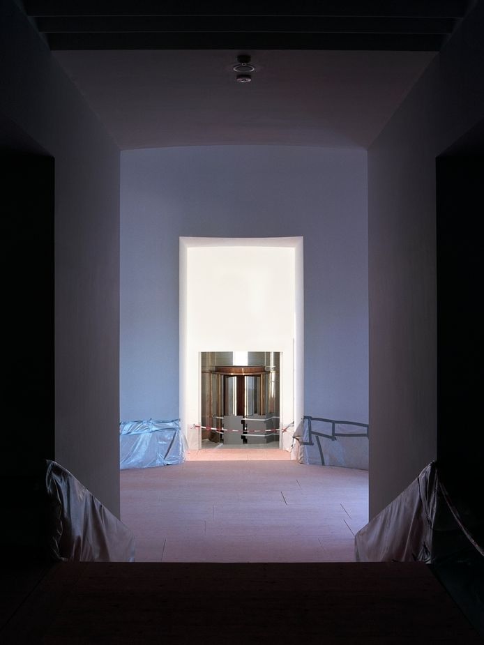 In de zalen van het Museum Boijmans van Beuningen hangt geen kunstwerk meer aan de muur.