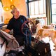Schoorsteenveger Monique Schreuder (62) is drukker dan ooit nu mensen van het gas af willen