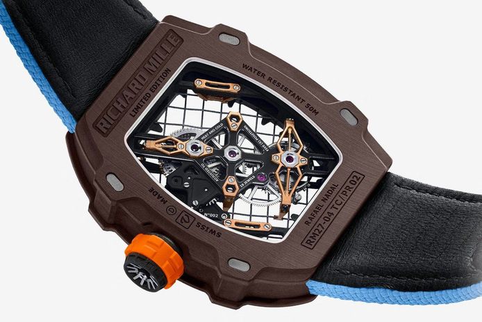 Zijn duurste ooit Rafael Nadal pakt op Roland Garros uit met een Richard Mille die 1 miljoen dollar kost Roland Garros hln.be