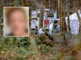 De vrouw werd gevonden in bosrijk gebied. De ongeblurde foto staat verderop in dit artikel.