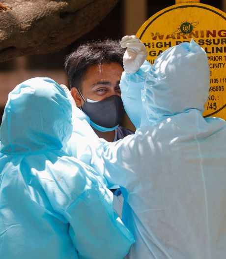 L'Inde submergée par la pandémie, nouveau record mondial de cas sur une journée