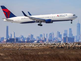 Opnieuw probleem met Boeing-vliegtuig: noodglijbaan komt los vlak na vertrek uit New York