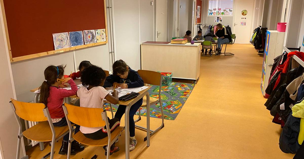 Haast nodig bij permanente uitbreiding Prinsenbosschool op azc Gilze - BN DeStem
