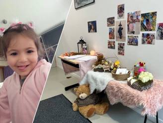 Een zee van knuffels, een troostboom, een wake... Na dood van Ranim (3) verkeert dorp in shock: “Ze had zo'n aanstekelijke glimlach”