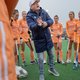 Paul van Ass inspireert hockeysters met teksten van Amerikaanse basketbalcoach